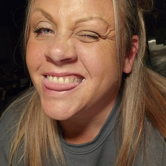 Meet your Posher, Liesl - Picture 5 of 6